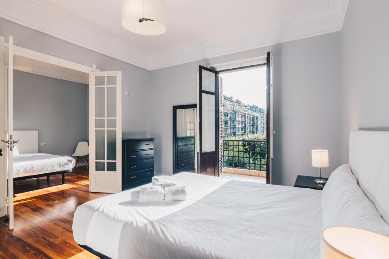 Apartamento Royal San Sebastian Luaran gambar