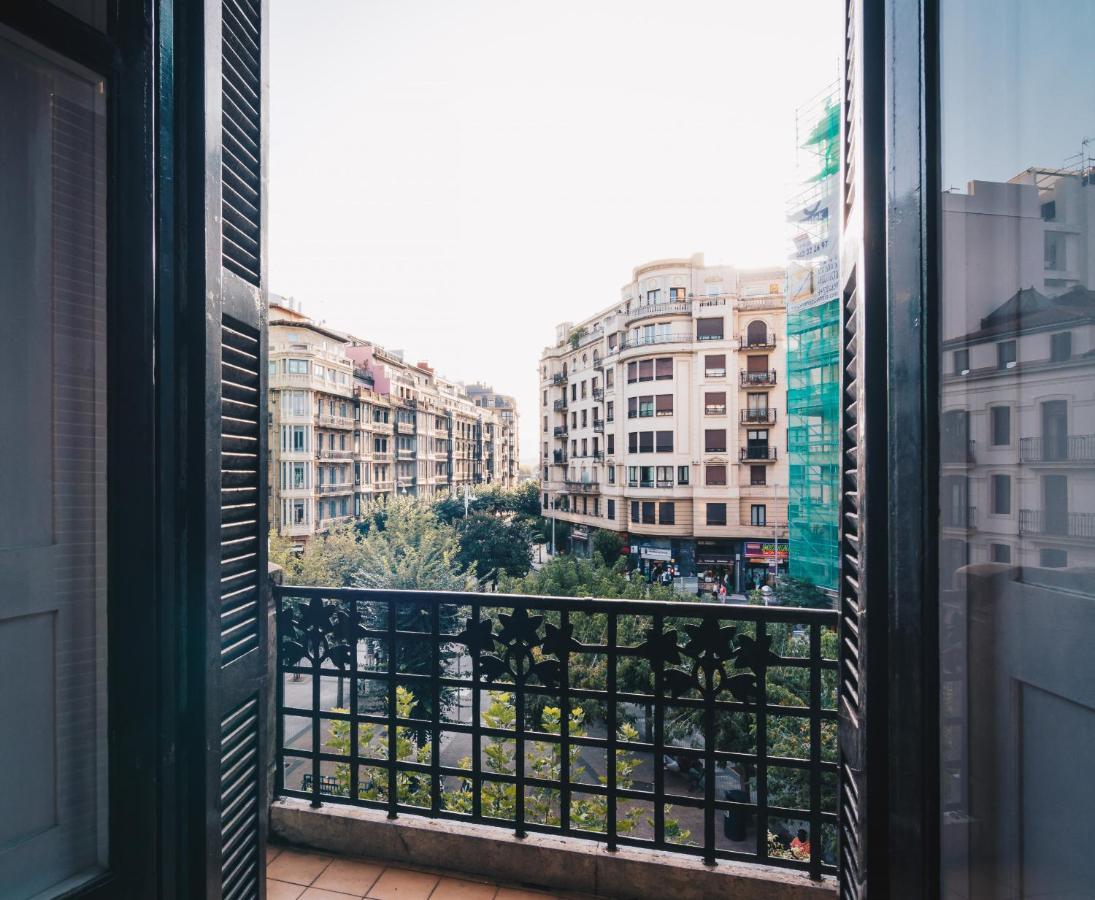 Apartamento Royal San Sebastian Luaran gambar
